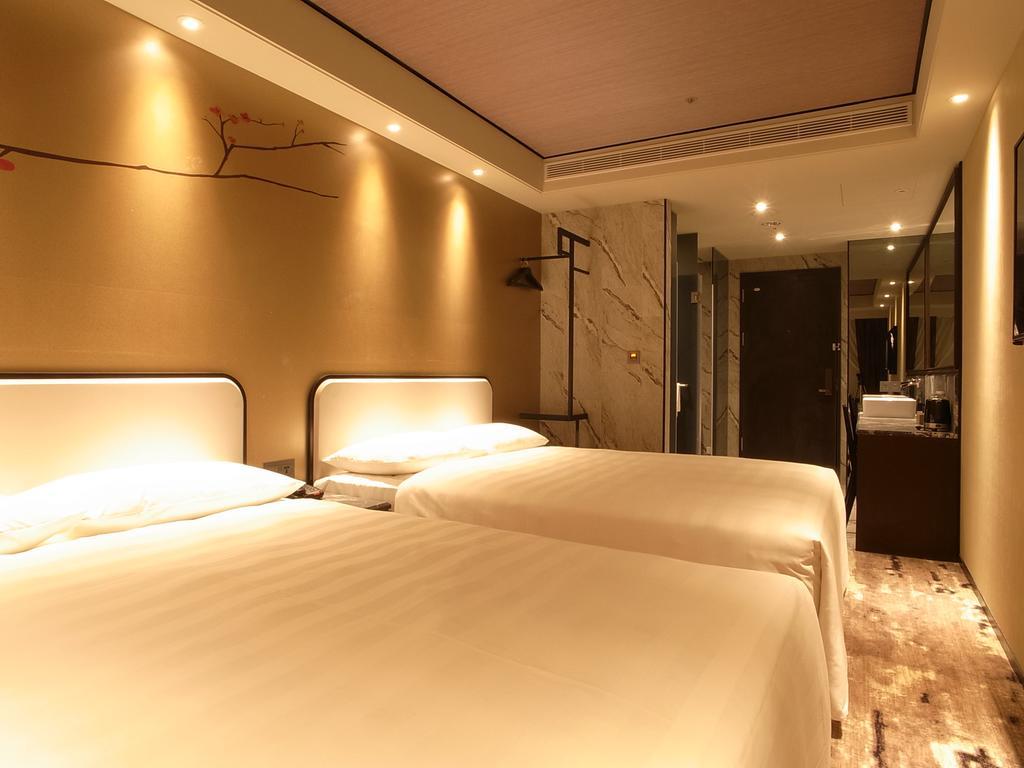 Hotel Midtown Richardson - Kaohsiung Bo'Ai Eksteriør billede
