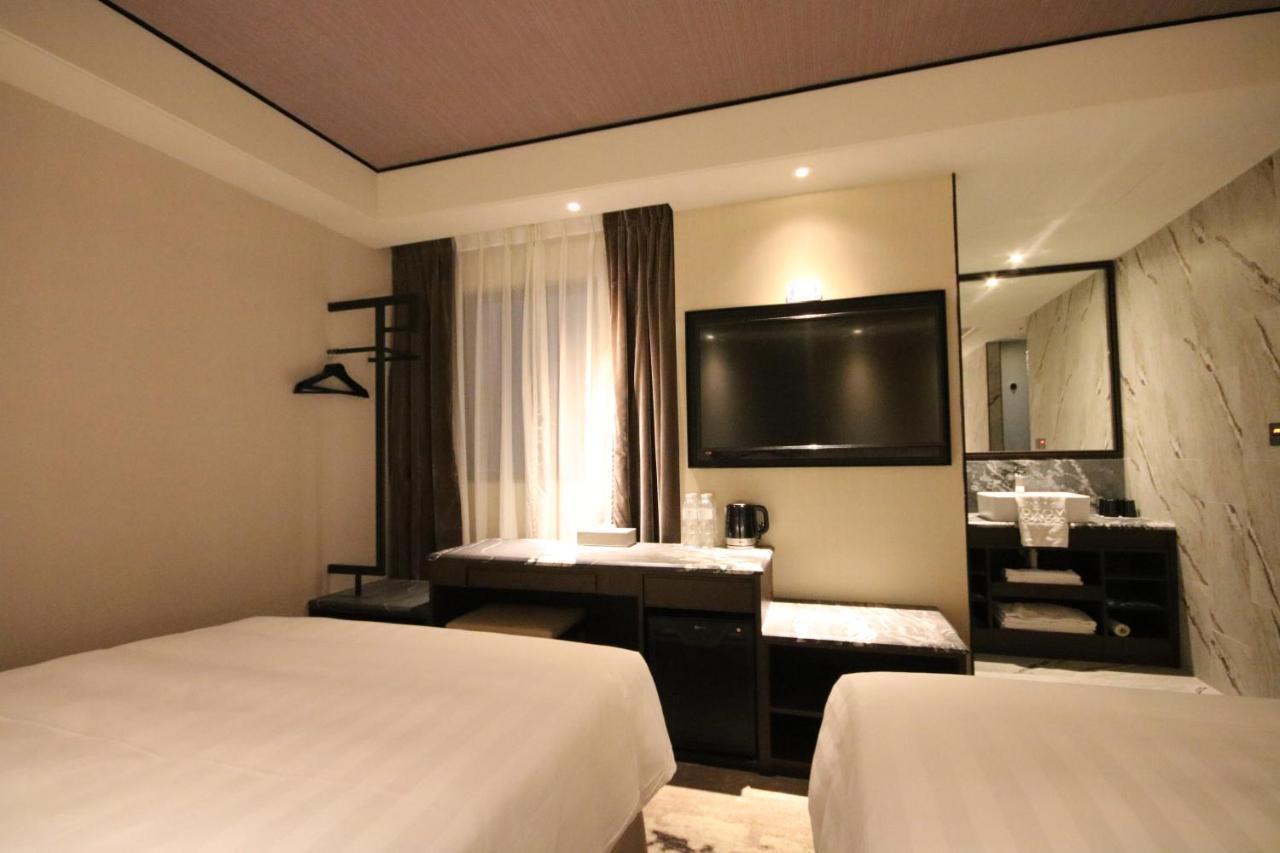 Hotel Midtown Richardson - Kaohsiung Bo'Ai Eksteriør billede