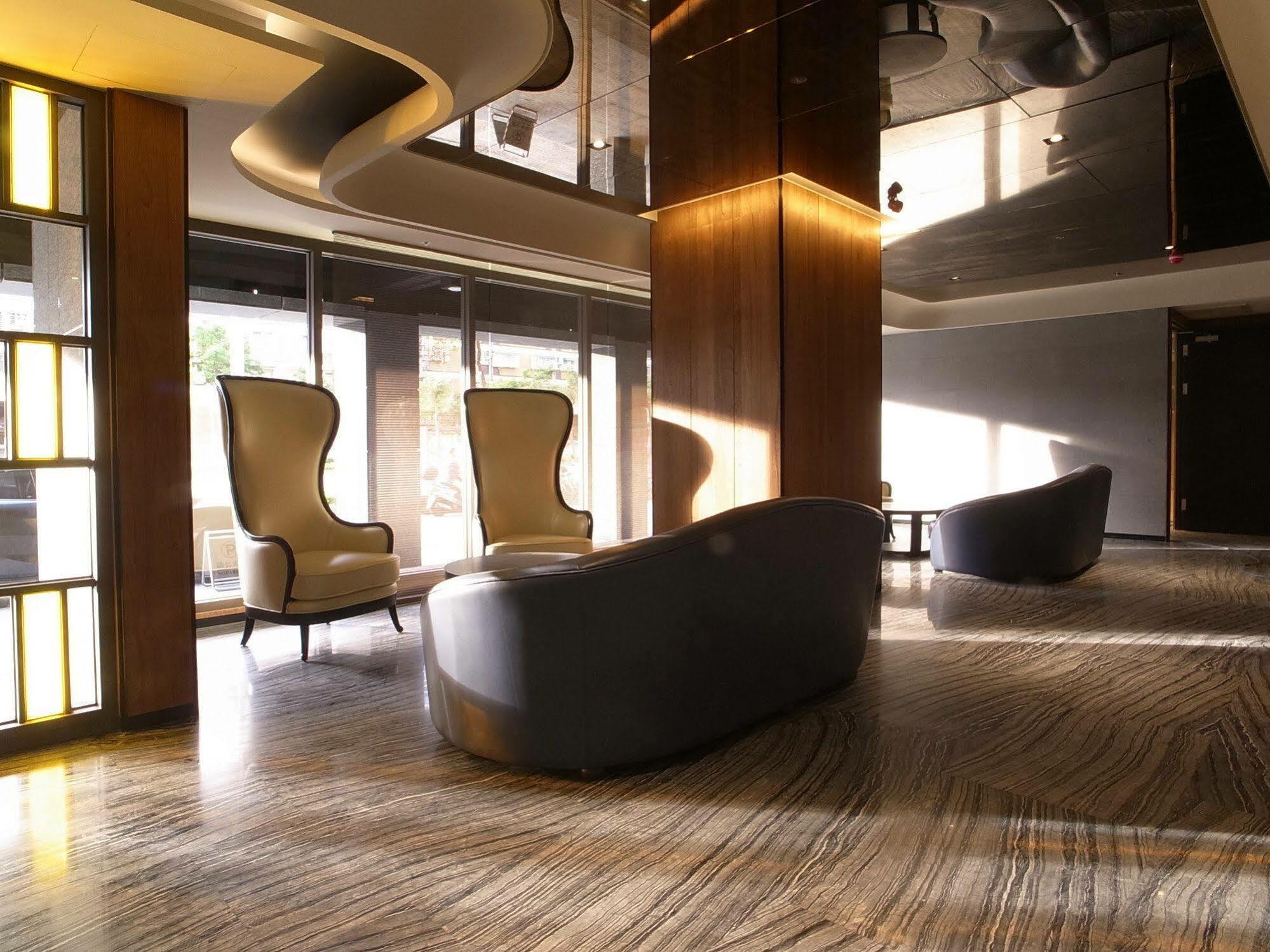 Hotel Midtown Richardson - Kaohsiung Bo'Ai Eksteriør billede