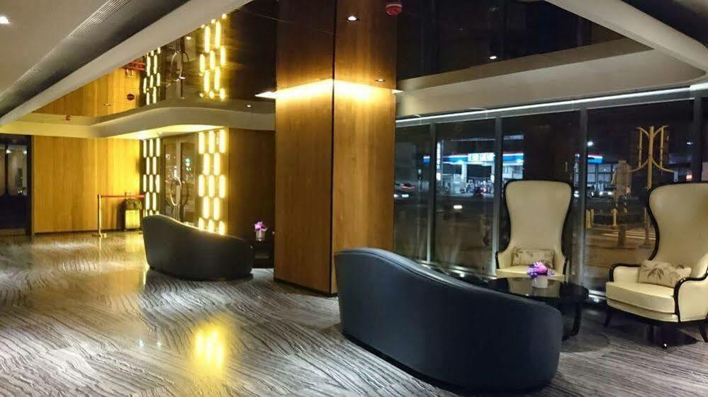 Hotel Midtown Richardson - Kaohsiung Bo'Ai Eksteriør billede
