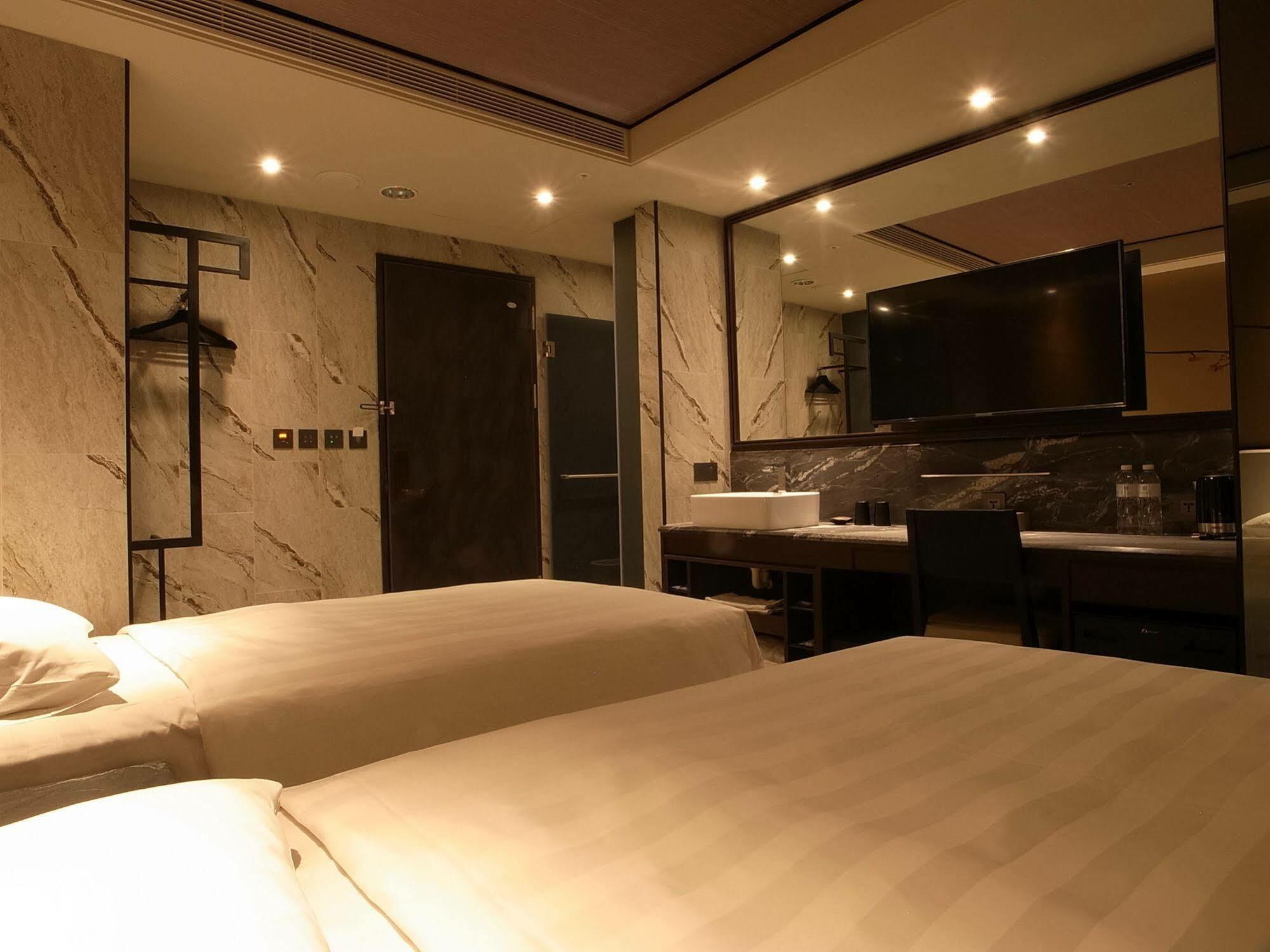 Hotel Midtown Richardson - Kaohsiung Bo'Ai Eksteriør billede