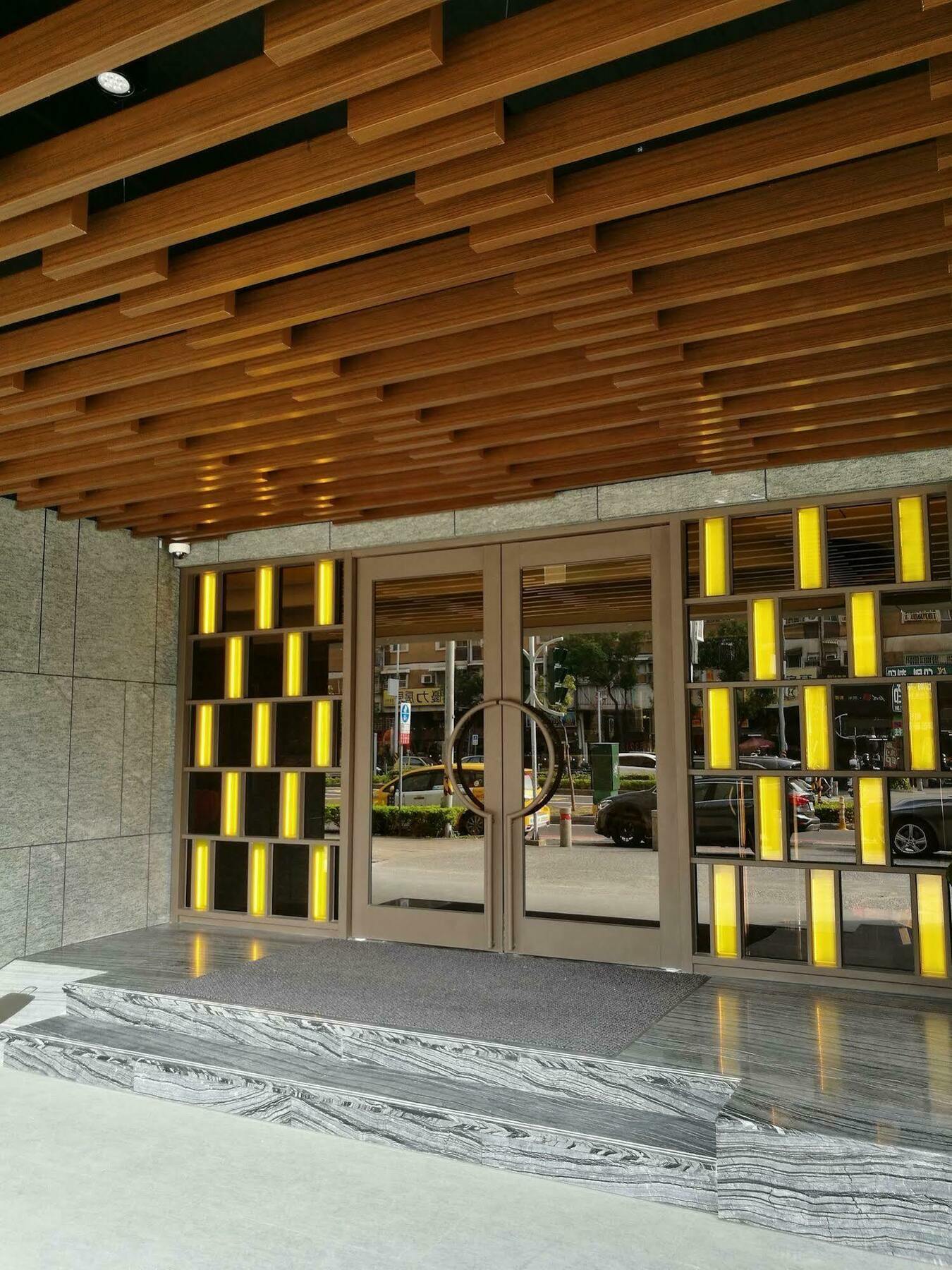 Hotel Midtown Richardson - Kaohsiung Bo'Ai Eksteriør billede